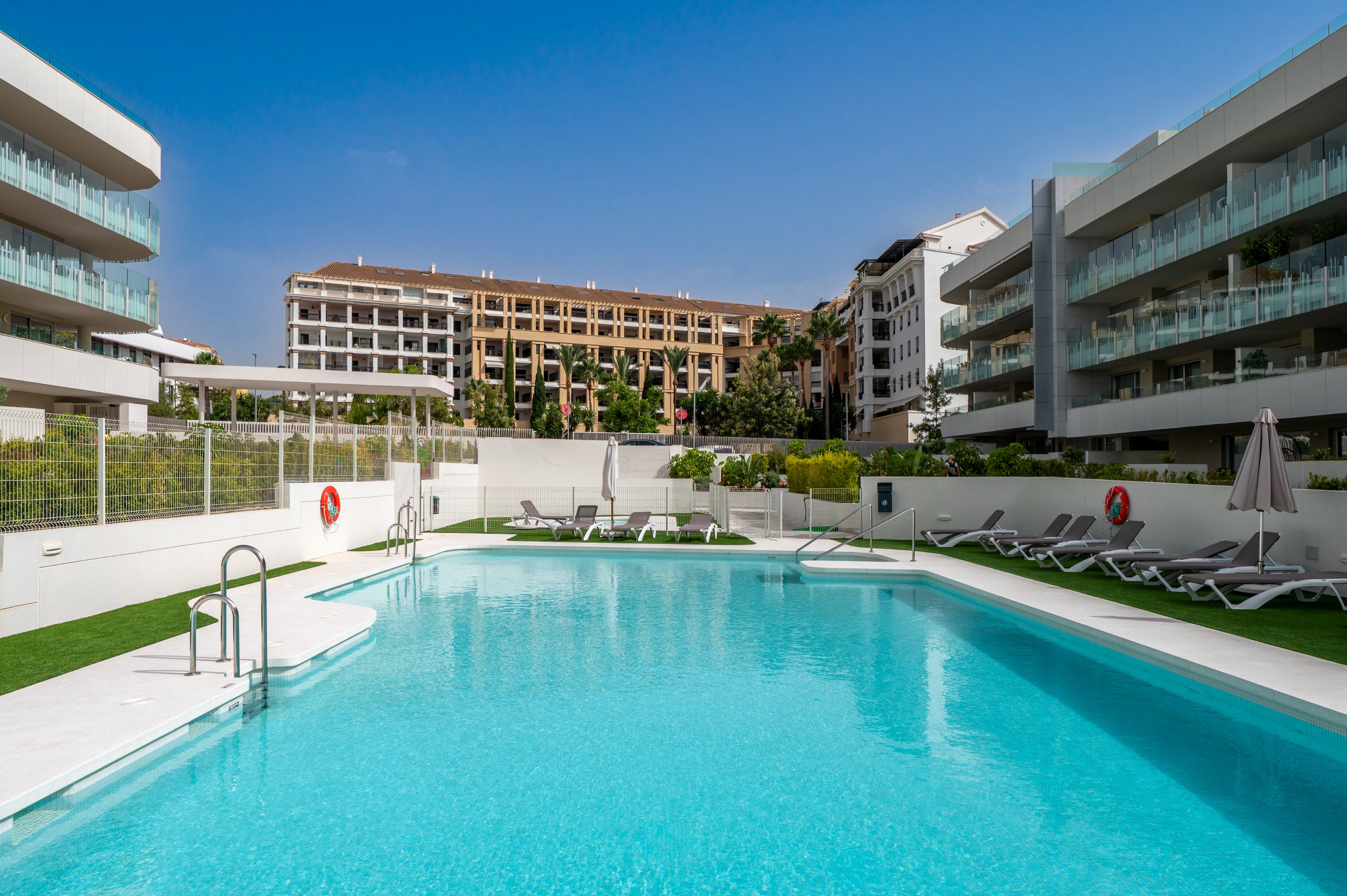 2 спални, 2 бани - Апартамент за продажба в San Pedro de Alcántara