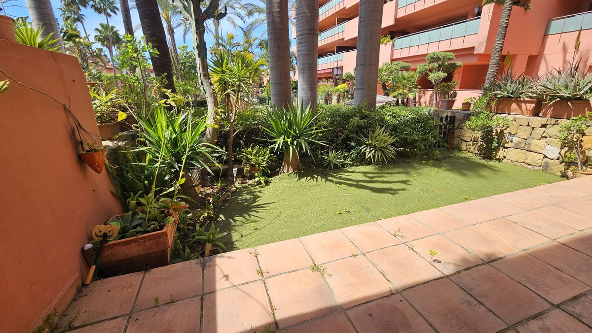 Piso de 3 Dormitorios en alquiler vacacional en Estepona