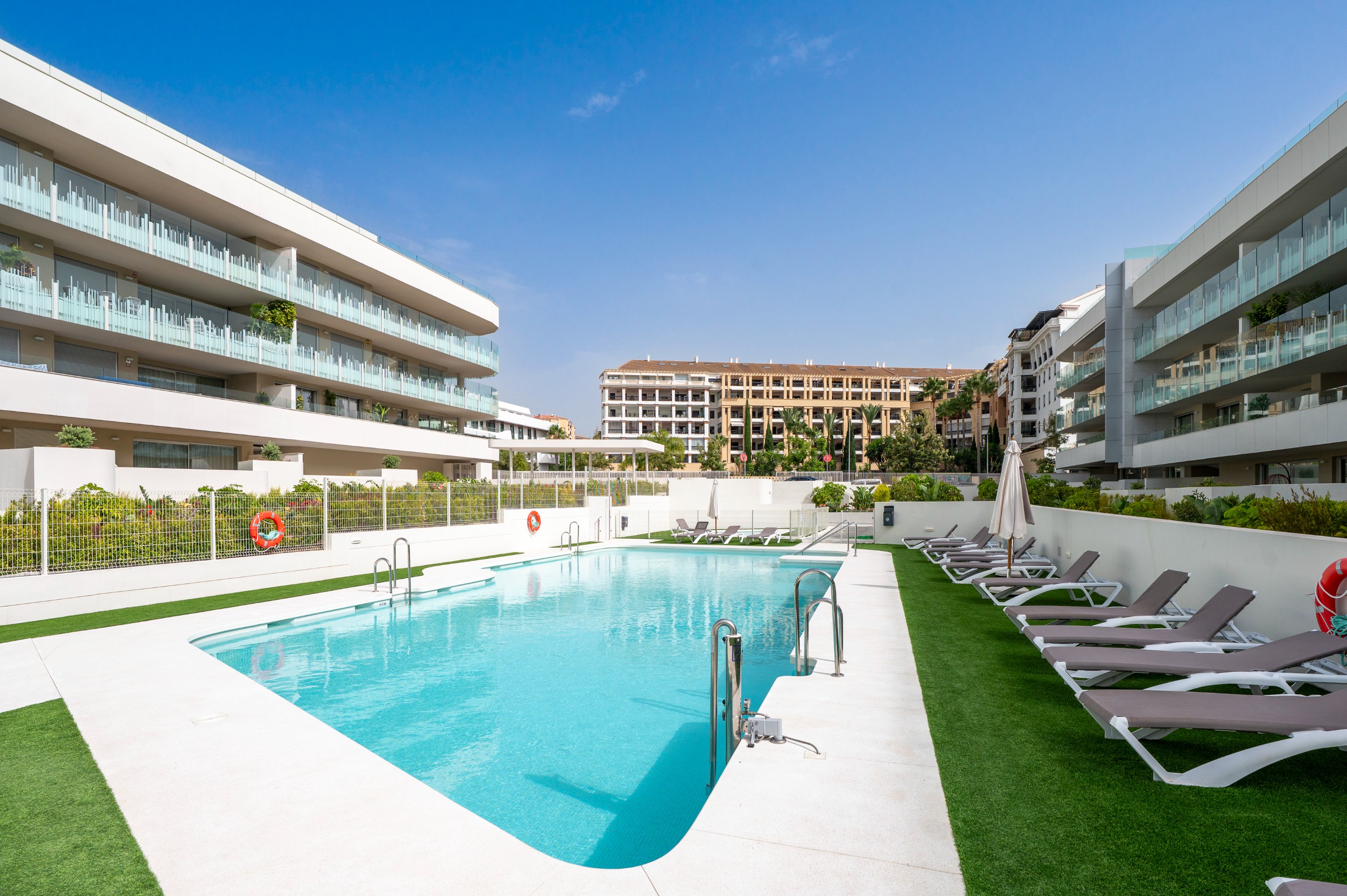 2 спални, 2 бани - Апартамент за продажба в San Pedro de Alcántara