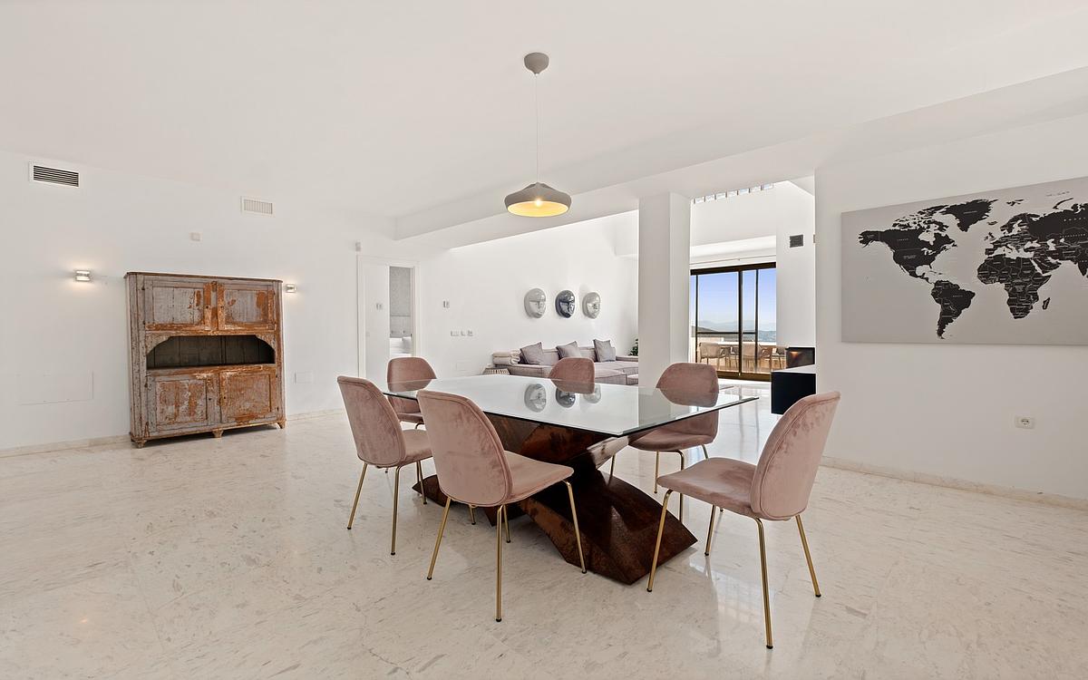 2 спални - Пентхаус за продажба в La Mairena, Marbella