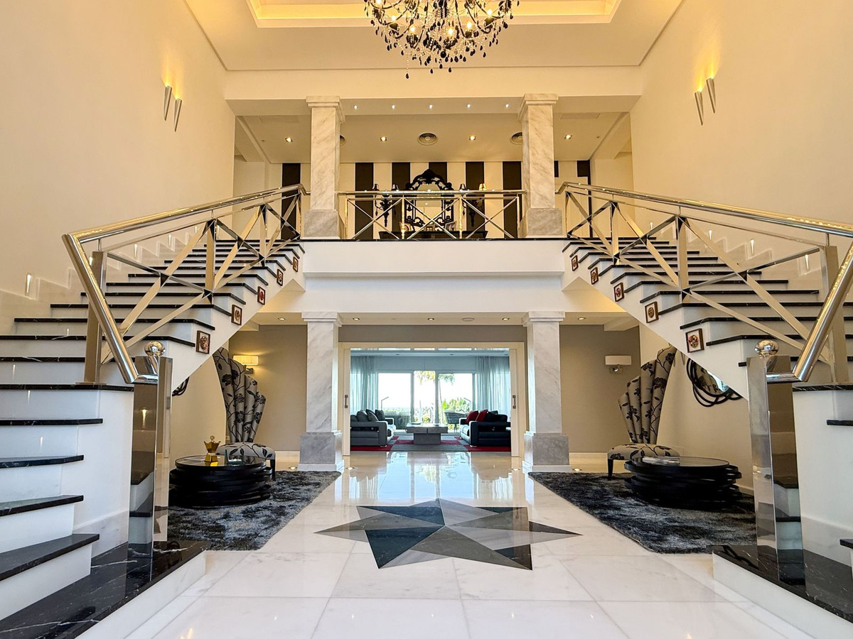 6 кровать 8 ванна Вилла для продажи в La Quinta, Benahavis