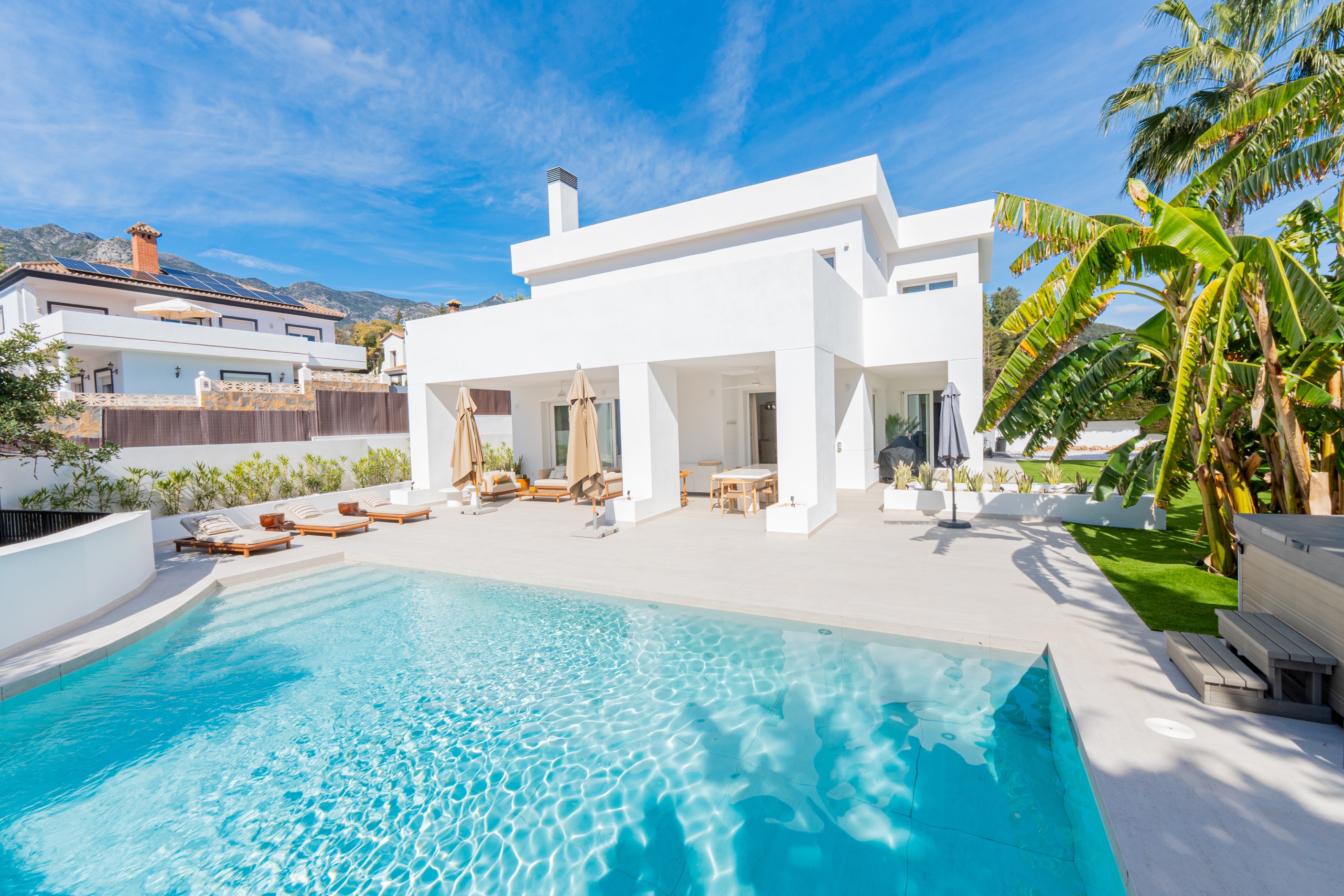 Casa de 5 Dormitorios y 4 Baños en alquiler vacacional en Marbella Centro