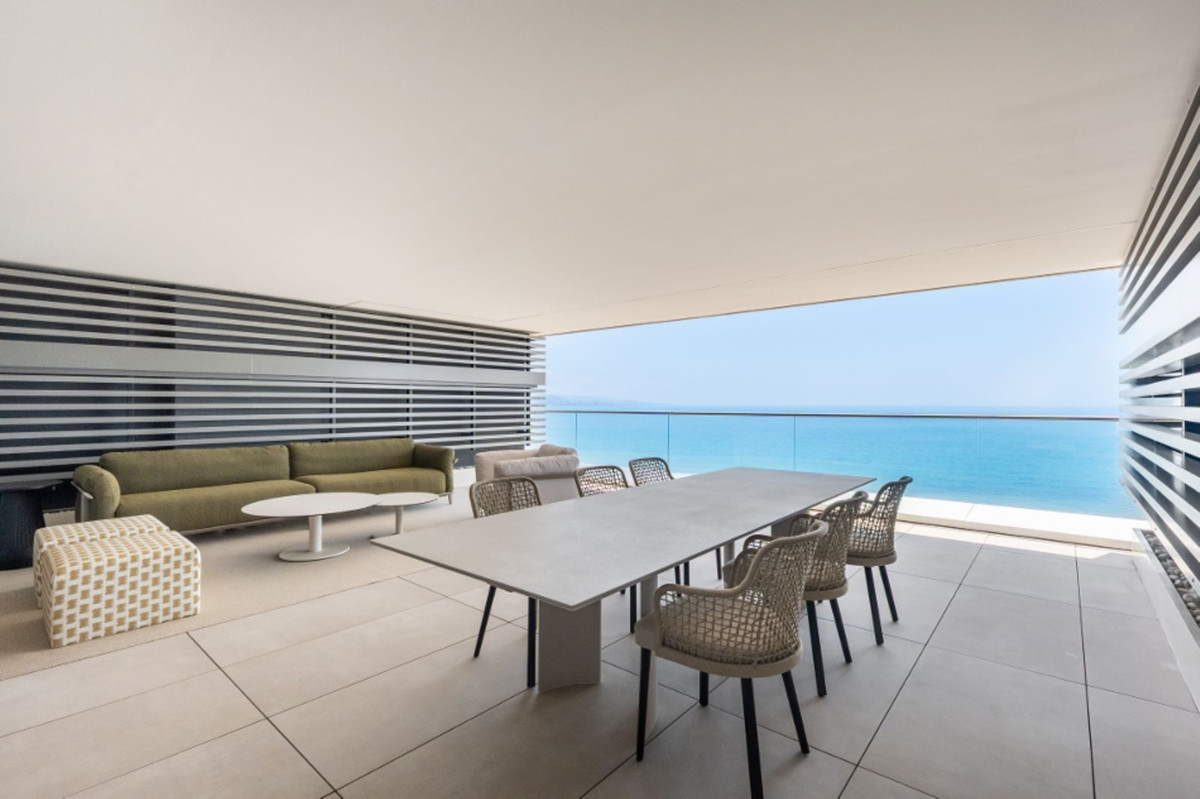 Piso de 3 Dormitorios en venta en Málaga