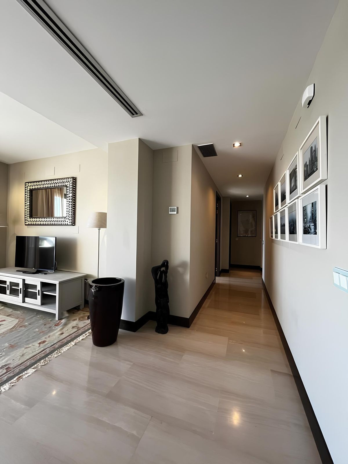 Piso de 1 Dormitorio y 1 Baño en venta en Benahavís