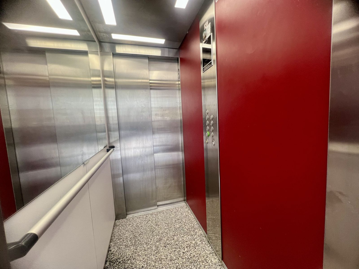Piso de 3 Dormitorios y 1 Baño en venta en Málaga