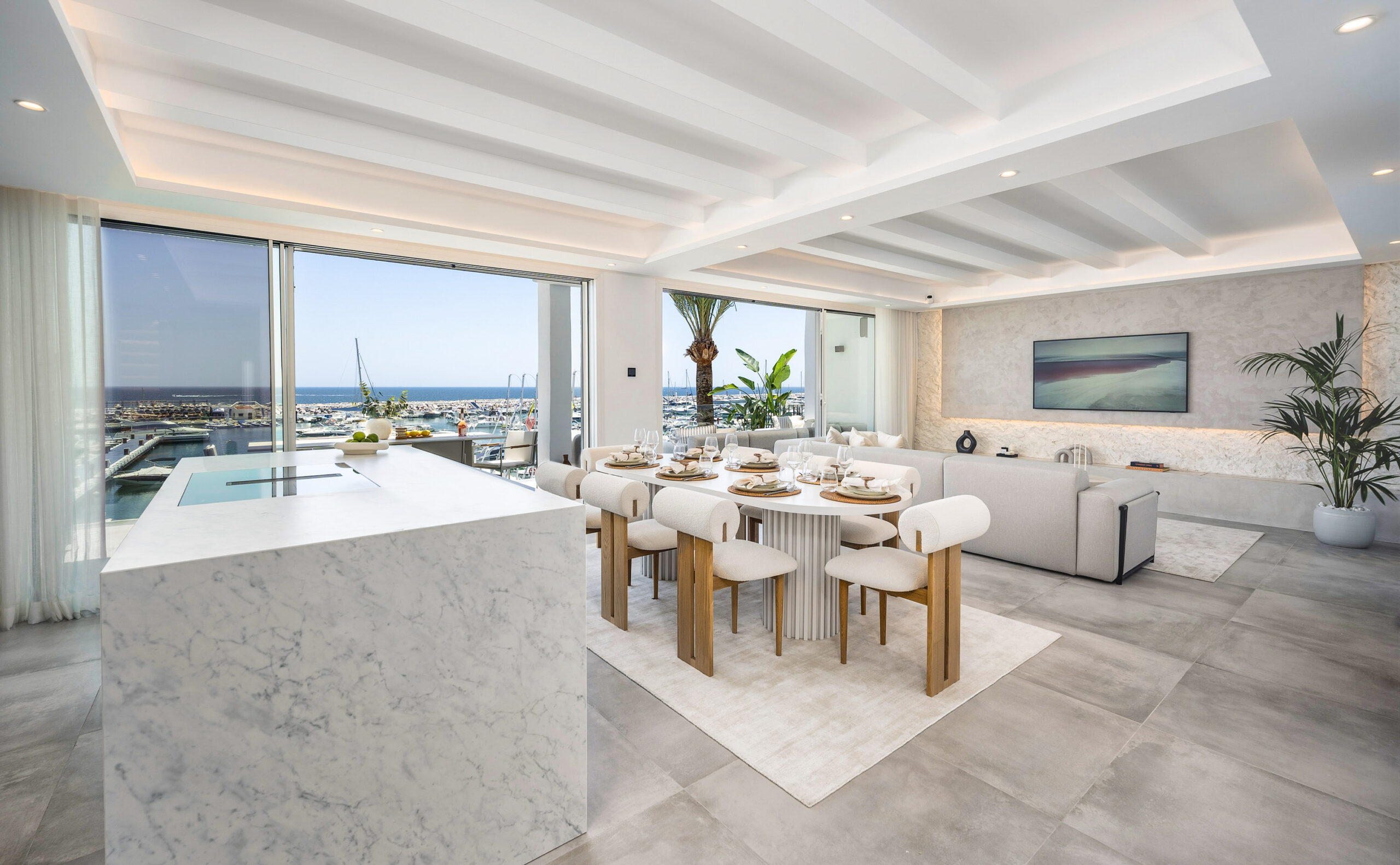 Piso de 4 Dormitorios y 4 Baños en venta en Puerto Banús, Marbella