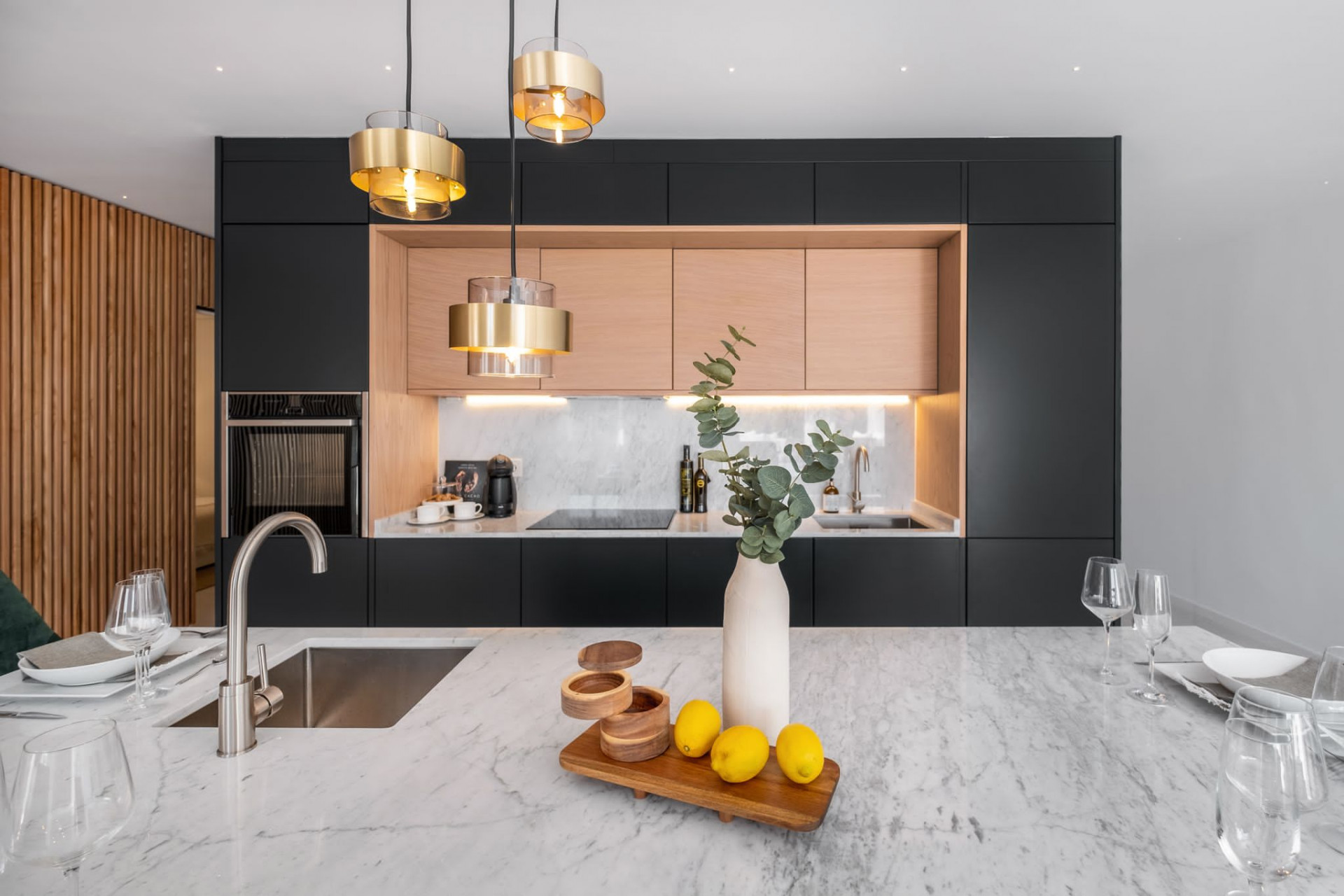 Piso de 3 Dormitorios y 3 Baños en alquiler en Nueva Andalucía, Marbella