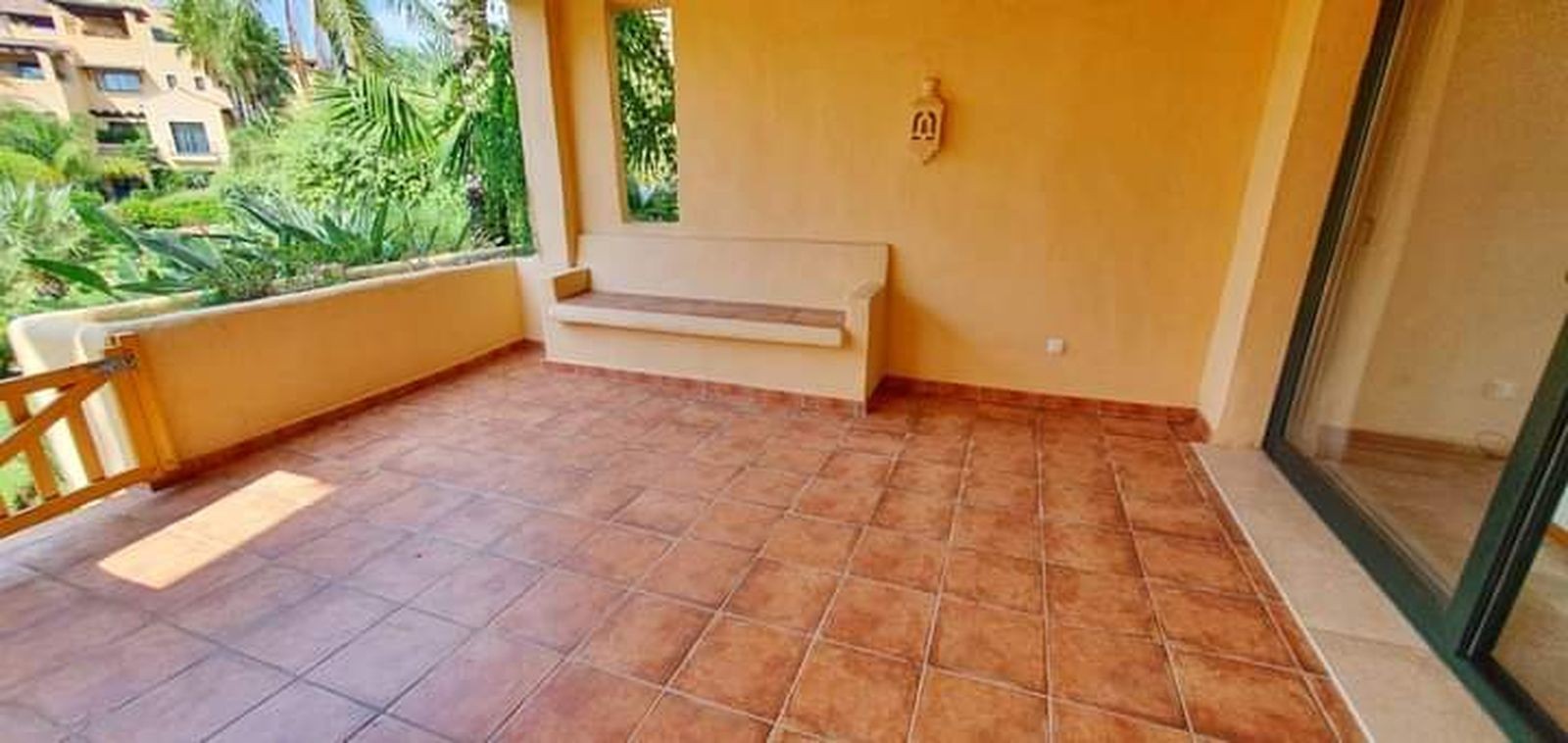 Piso de 2 Dormitorios en alquiler en Atalaya Isdabe