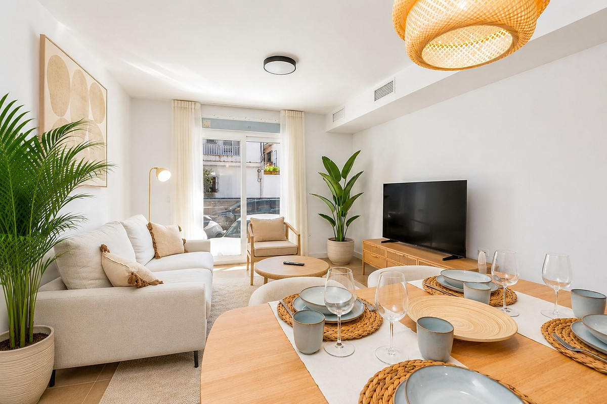 Piso de 2 Dormitorios en venta en Fuengirola
