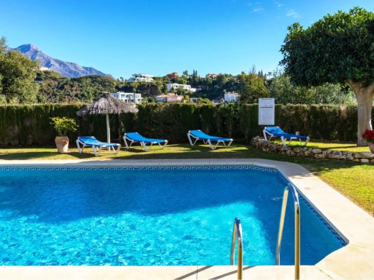 Piso de 3 Dormitorios en alquiler vacacional en Nueva Andalucía, Marbella