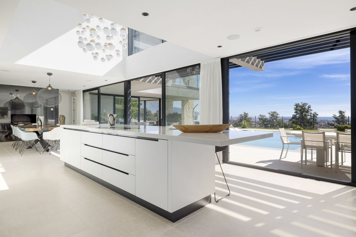 Casa de 5 Dormitorios en venta en Benahavís
