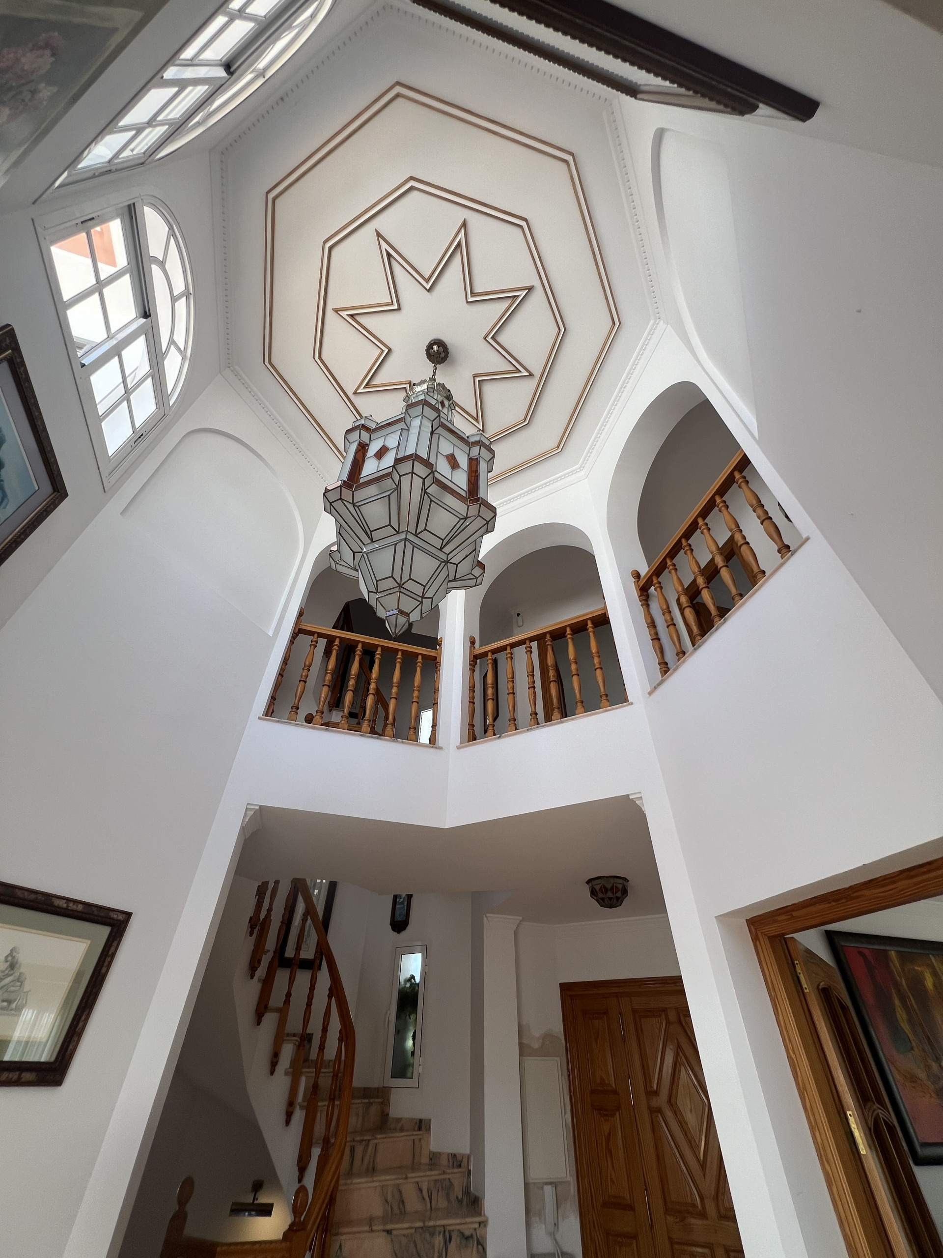 Casa de 5 Dormitorios en alquiler en San Pedro de Alcántara