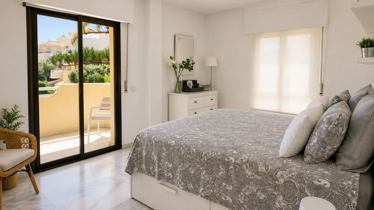 Piso de 2 Dormitorios en venta en La Cala de Mijas