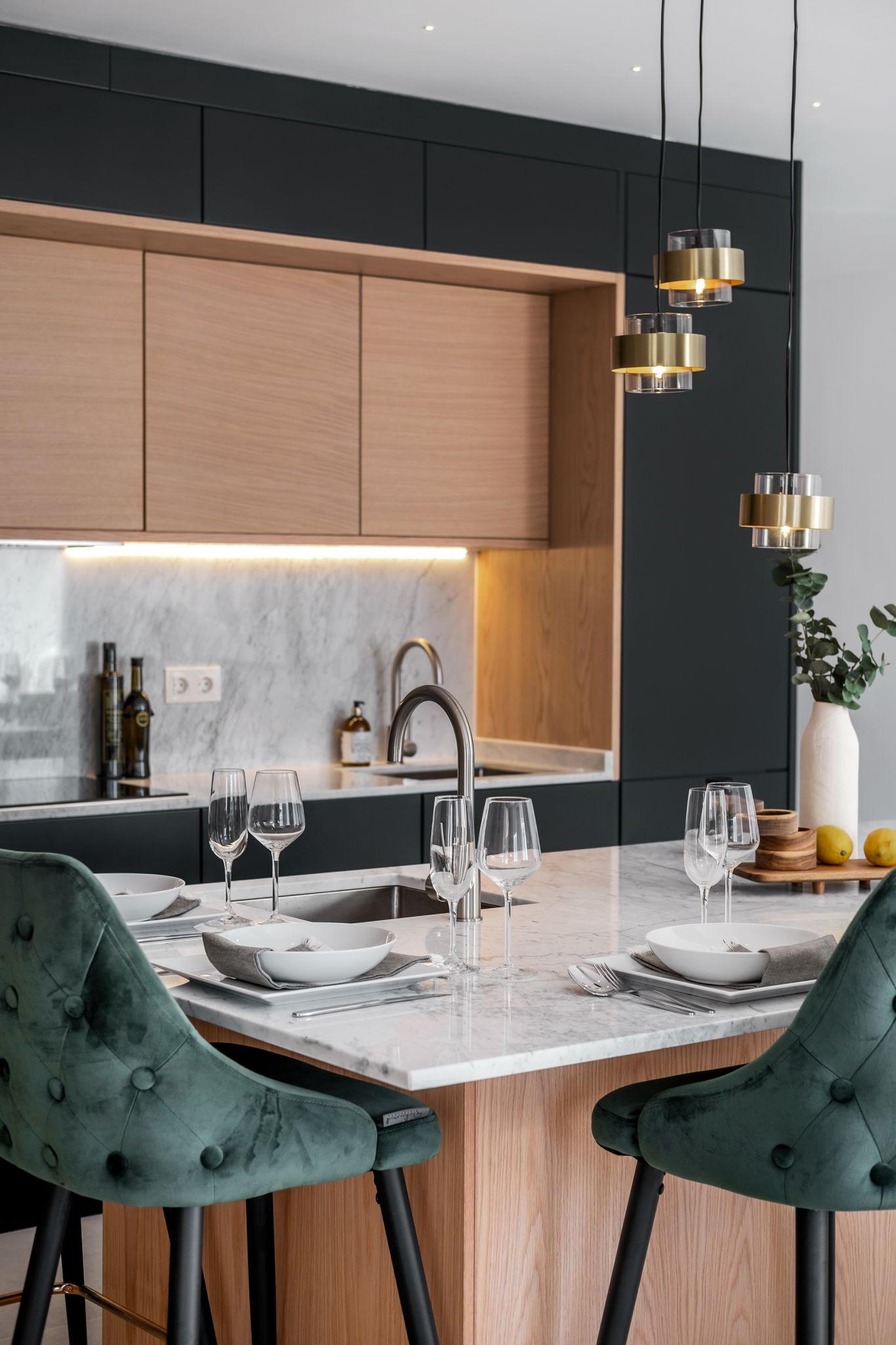 Piso de 3 Dormitorios y 3 Baños en alquiler en Nueva Andalucía, Marbella