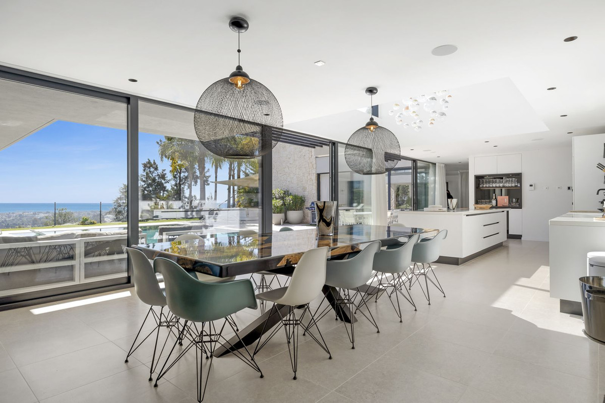 Casa de 5 Dormitorios en venta en Benahavís
