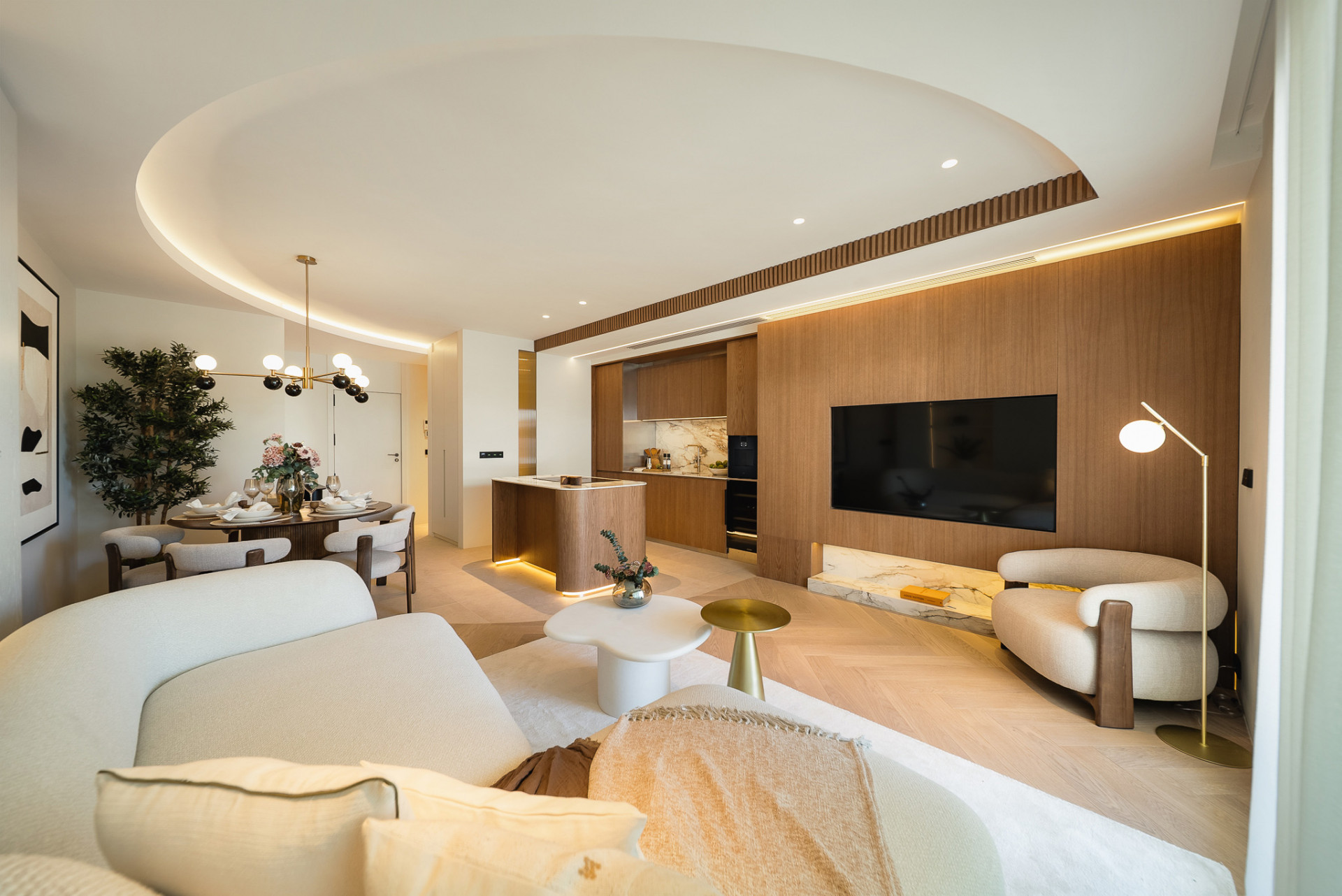 Piso de 3 Dormitorios en venta en Milla de Oro, Marbella