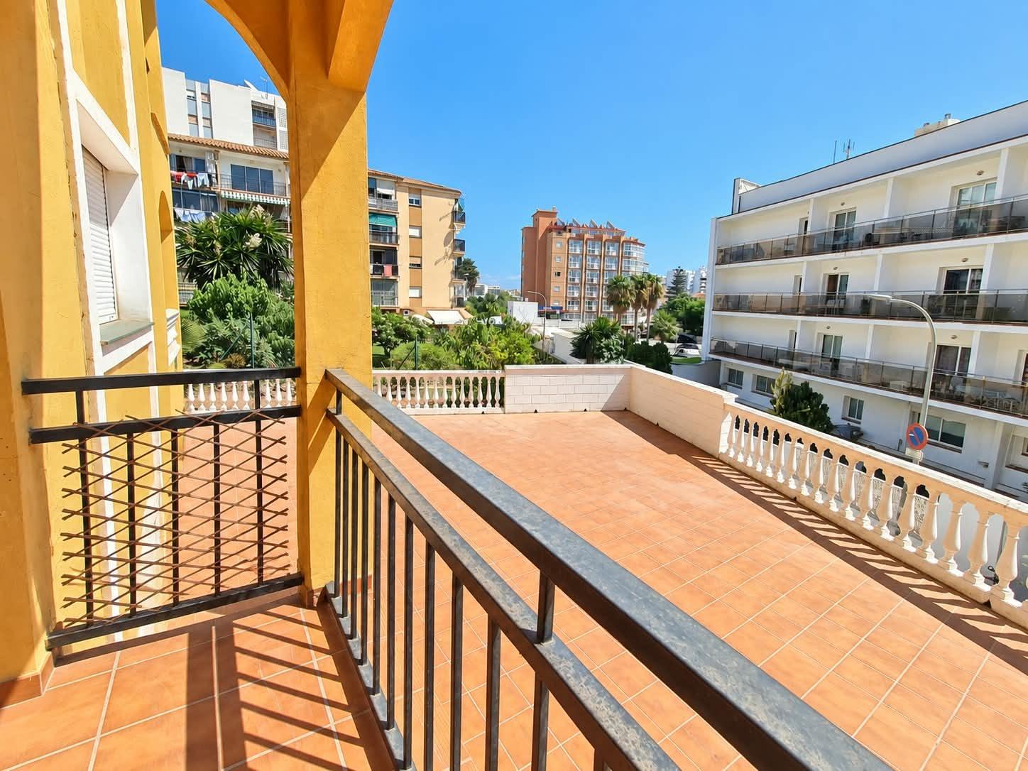 2 кровать 1 ванна Квартира для продажи в Arroyo de la Miel, Benalmadena