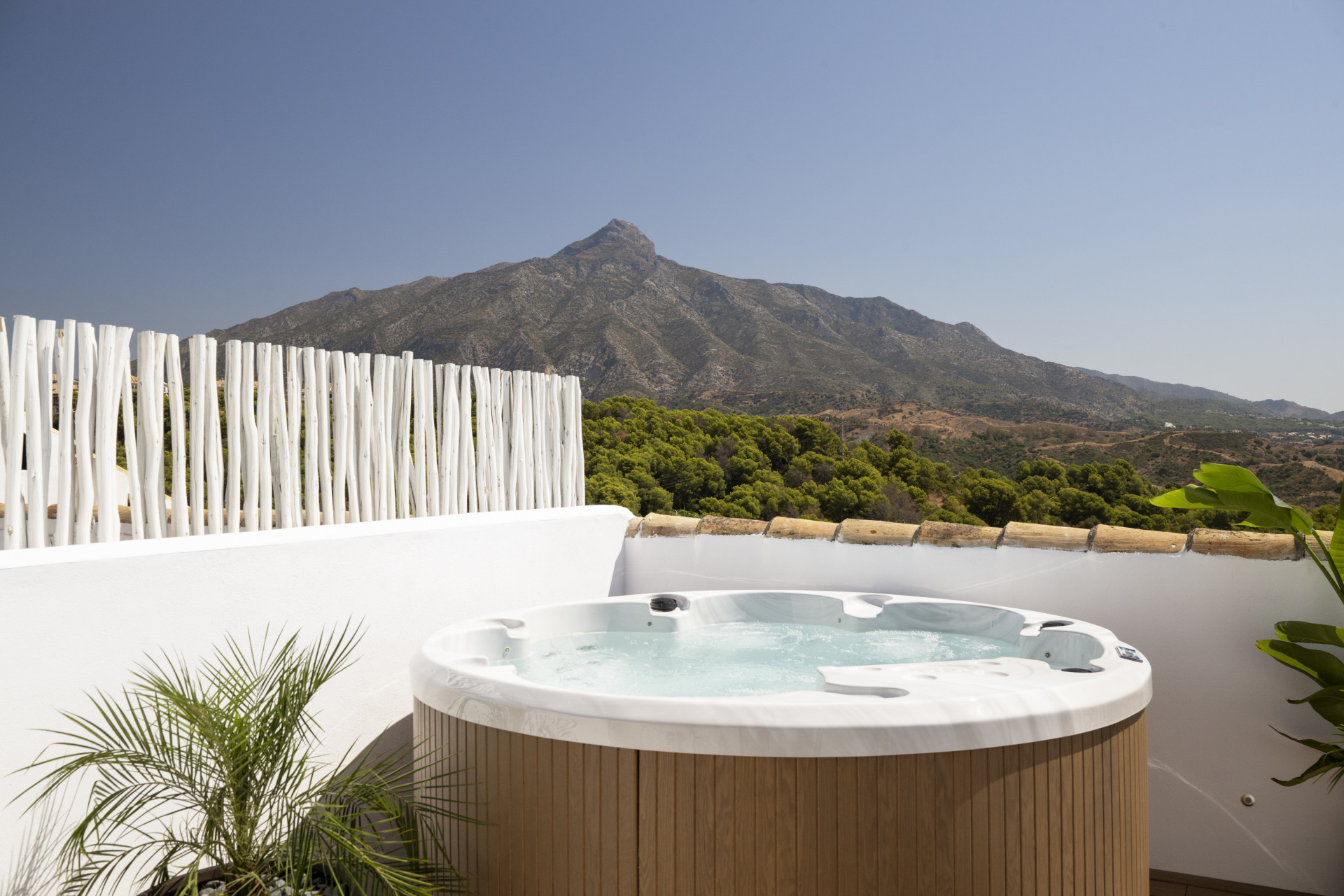 Ático de 4 Dormitorios en venta en Nueva Andalucía, Marbella