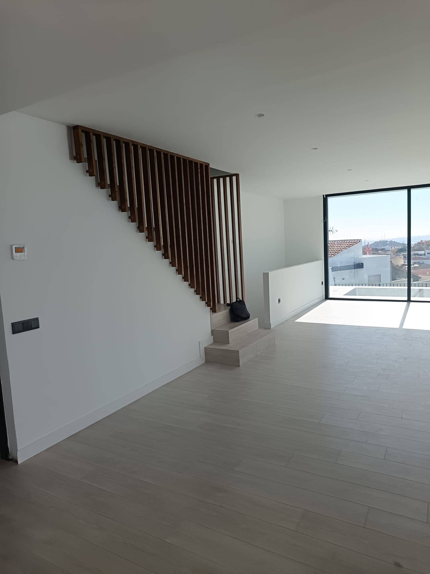 Casa de 3 Dormitorios en venta en Puerto de la Torre, Málaga