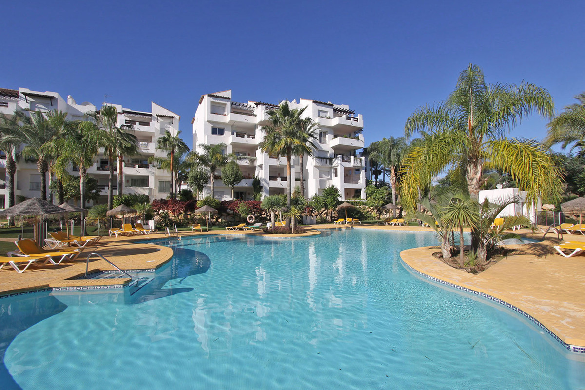 Piso de 3 Dormitorios en alquiler vacacional en Marbella