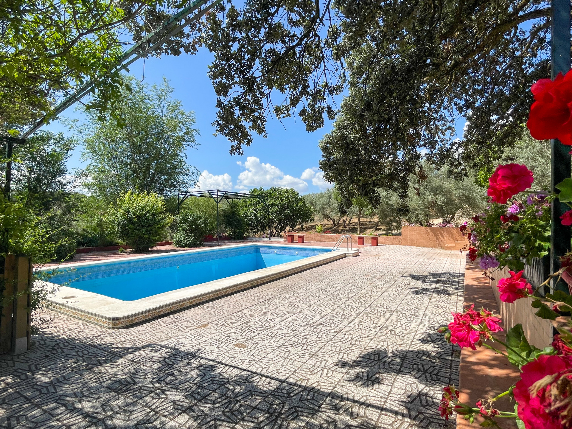 6 Bed, 3 Bath - Country House for Sale in Antequera