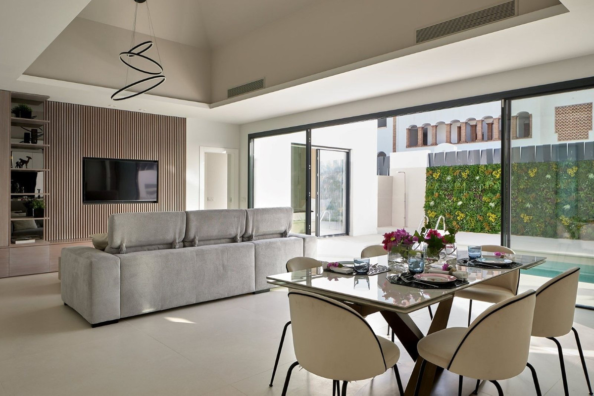 Casa de 3 Dormitorios en venta en San Pedro de Alcántara