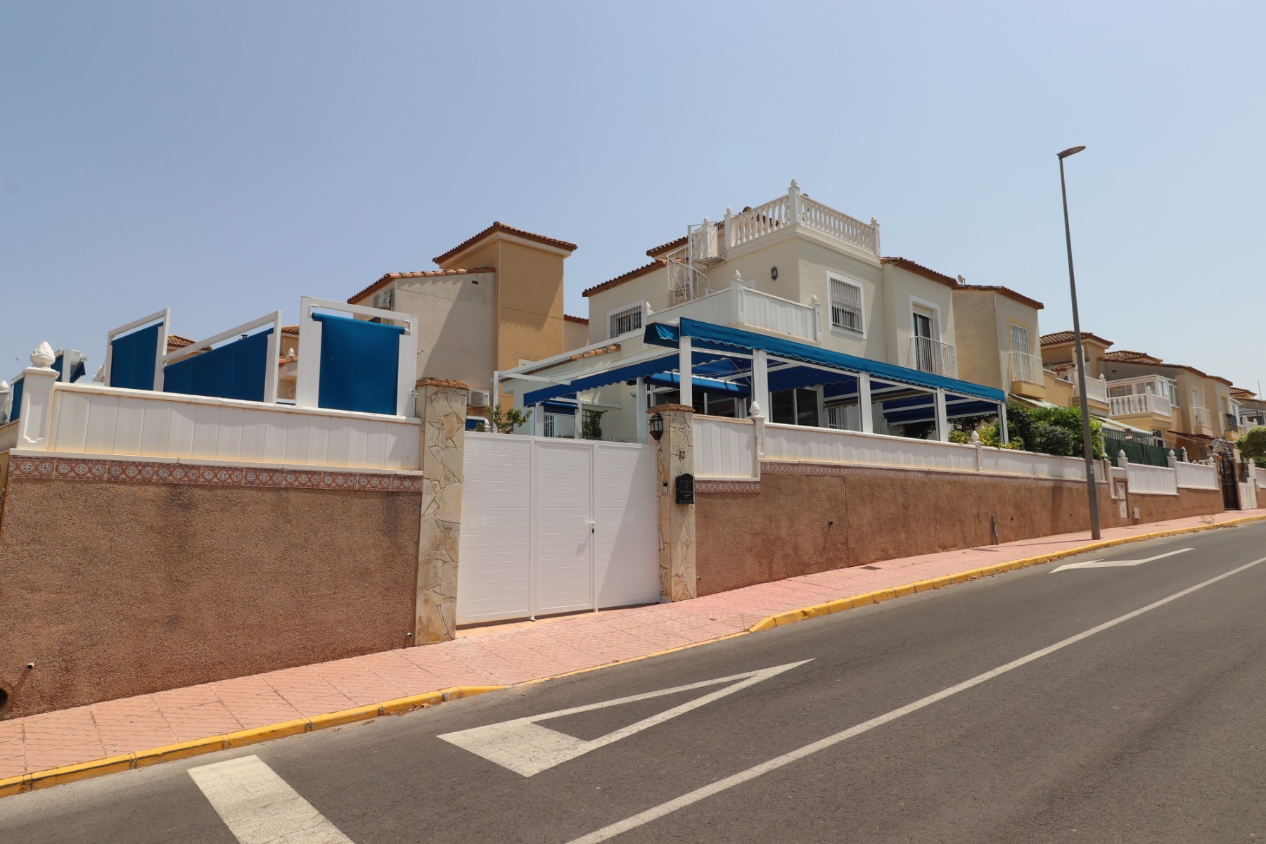 Casa de 4 Dormitorios en venta en Algorfa