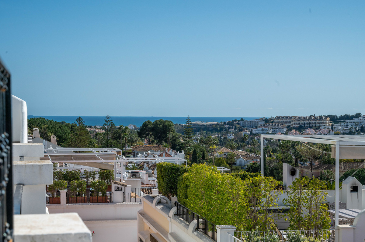 3 кровать 2 ванна Таунхаус для продажи в Nueva Andalucia, Marbella