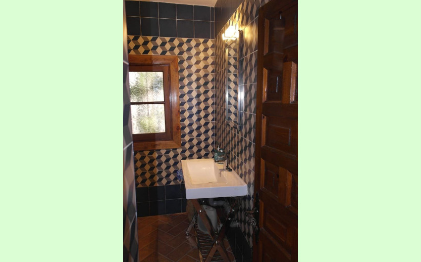 Casa de 3 Dormitorios en venta en Jimena de la Frontera