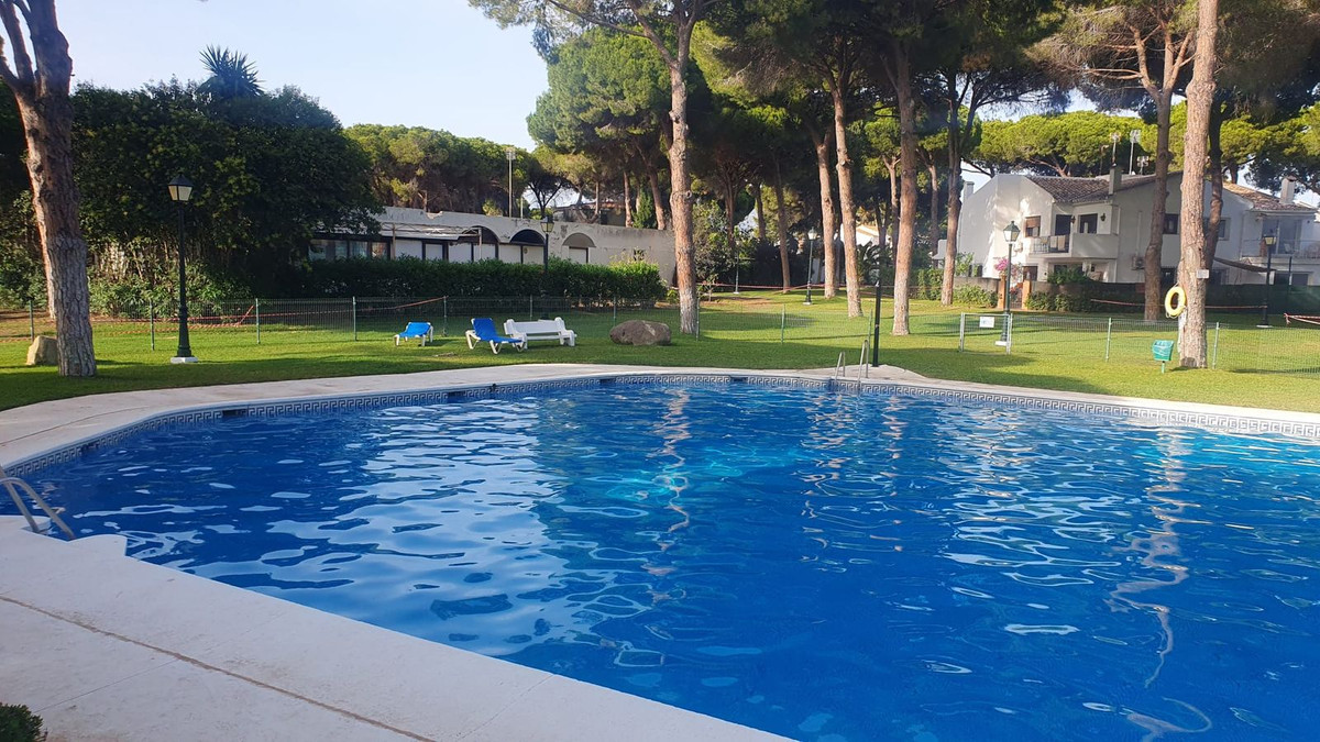 2 кровать 1 ванна Квартира для продажи в New Golden Mile, Estepona