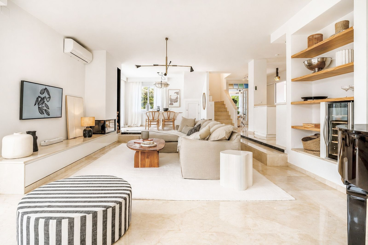 4 кровать Вилла для продажи в San Pedro de Alcántara