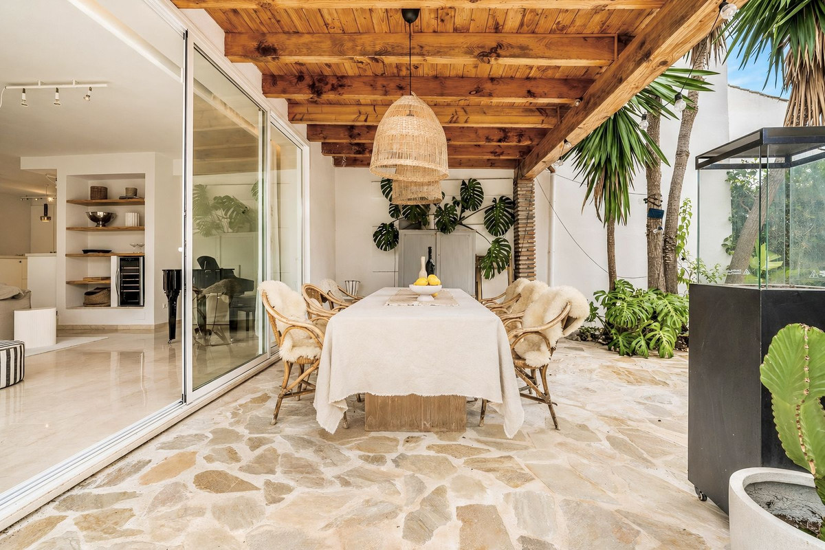 Casa de 4 Dormitorios en venta en San Pedro de Alcántara