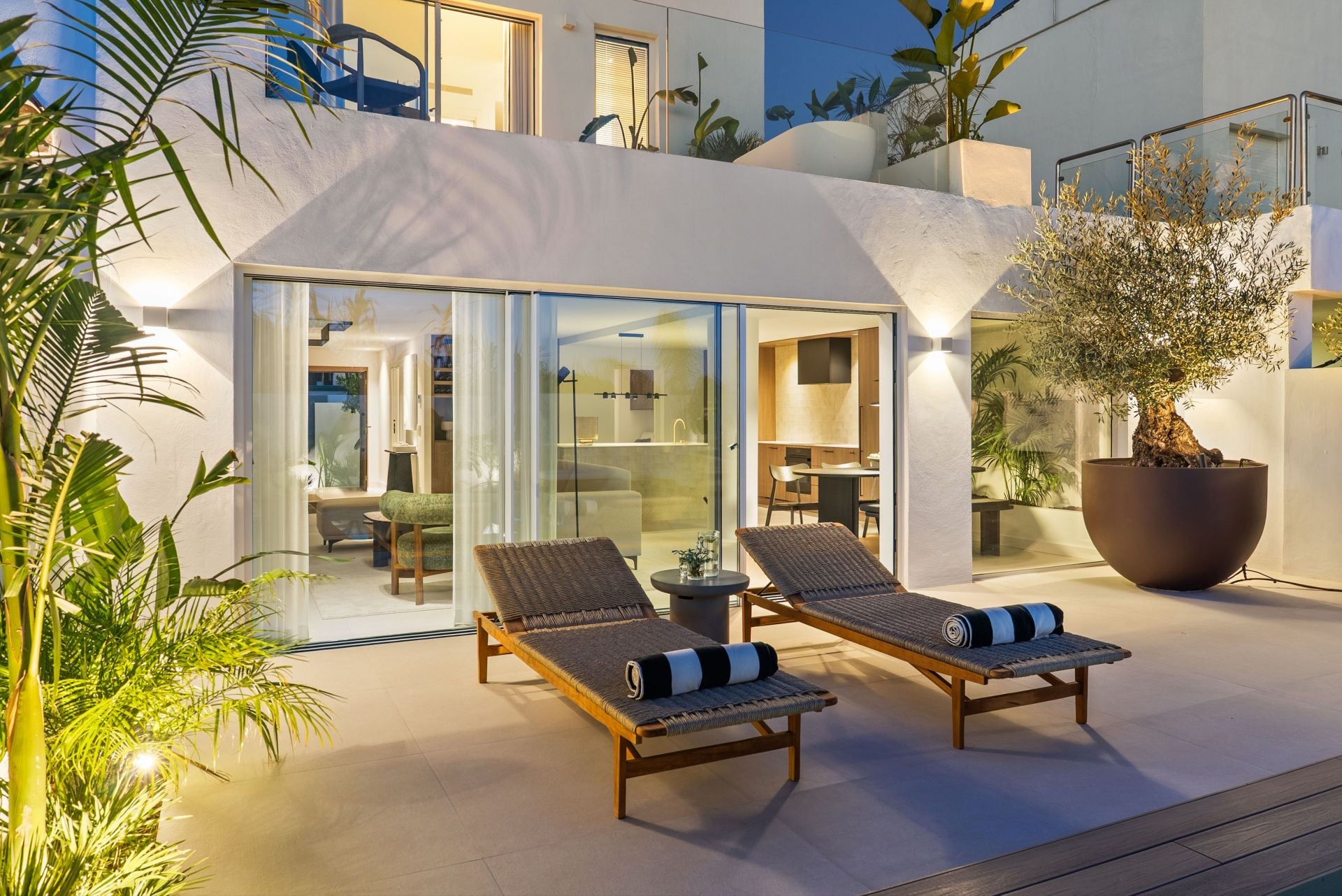 3 кровать 3 ванна Таунхаус для продажи в Nueva Andalucia, Marbella