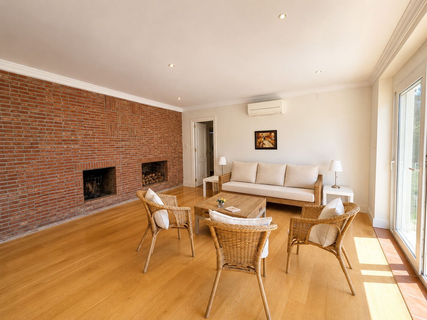 Casa de 4 Dormitorios en venta en Cabopino, Marbella