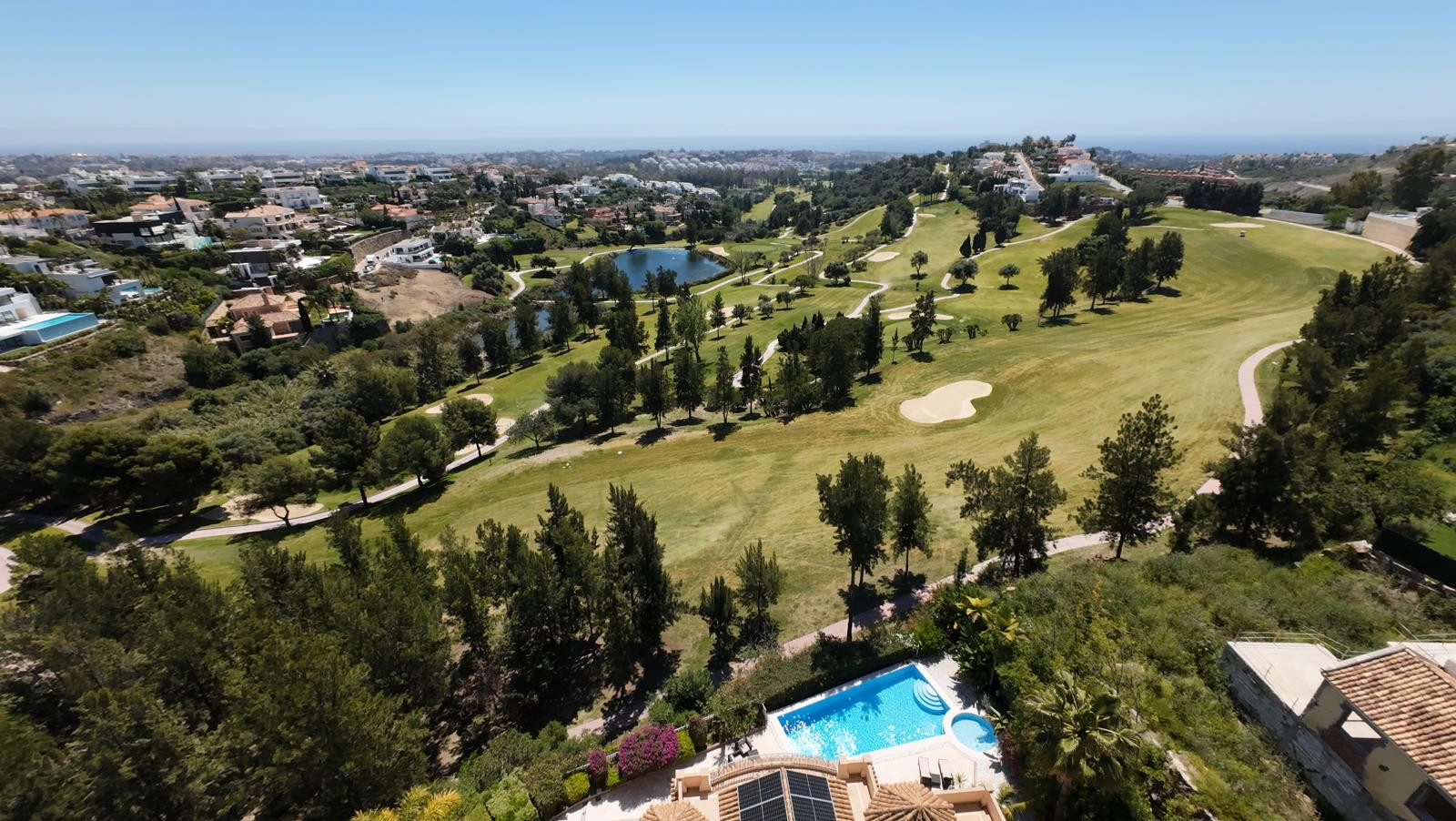 Casa de 4 Dormitorios y 4 Baños en venta en Estepona