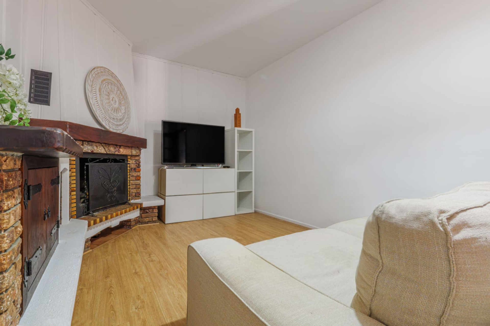 Casa de 6 Dormitorios en venta en Puerto de la Torre, Málaga