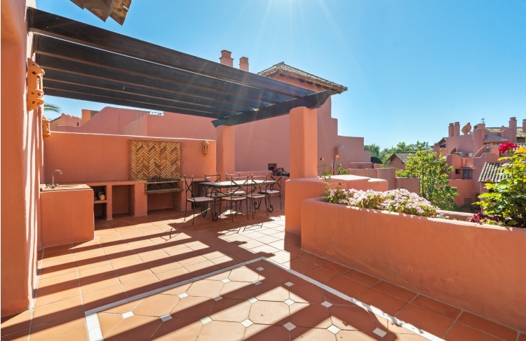 3 Bed - Apartment for Sale in Estepona