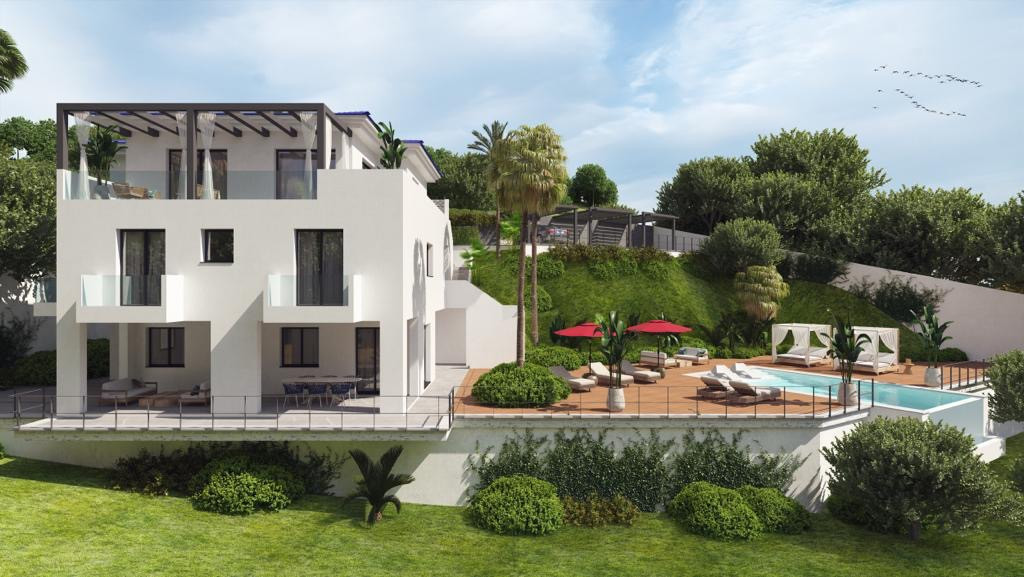 Casa de 5 Dormitorios en venta en El Rosario, Marbella