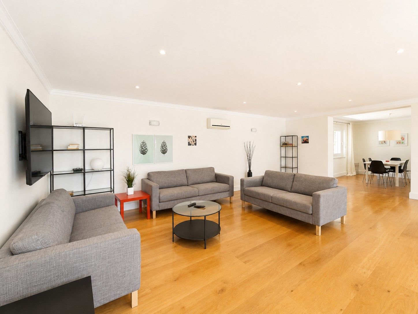 Casa de 4 Dormitorios en venta en Cabopino, Marbella