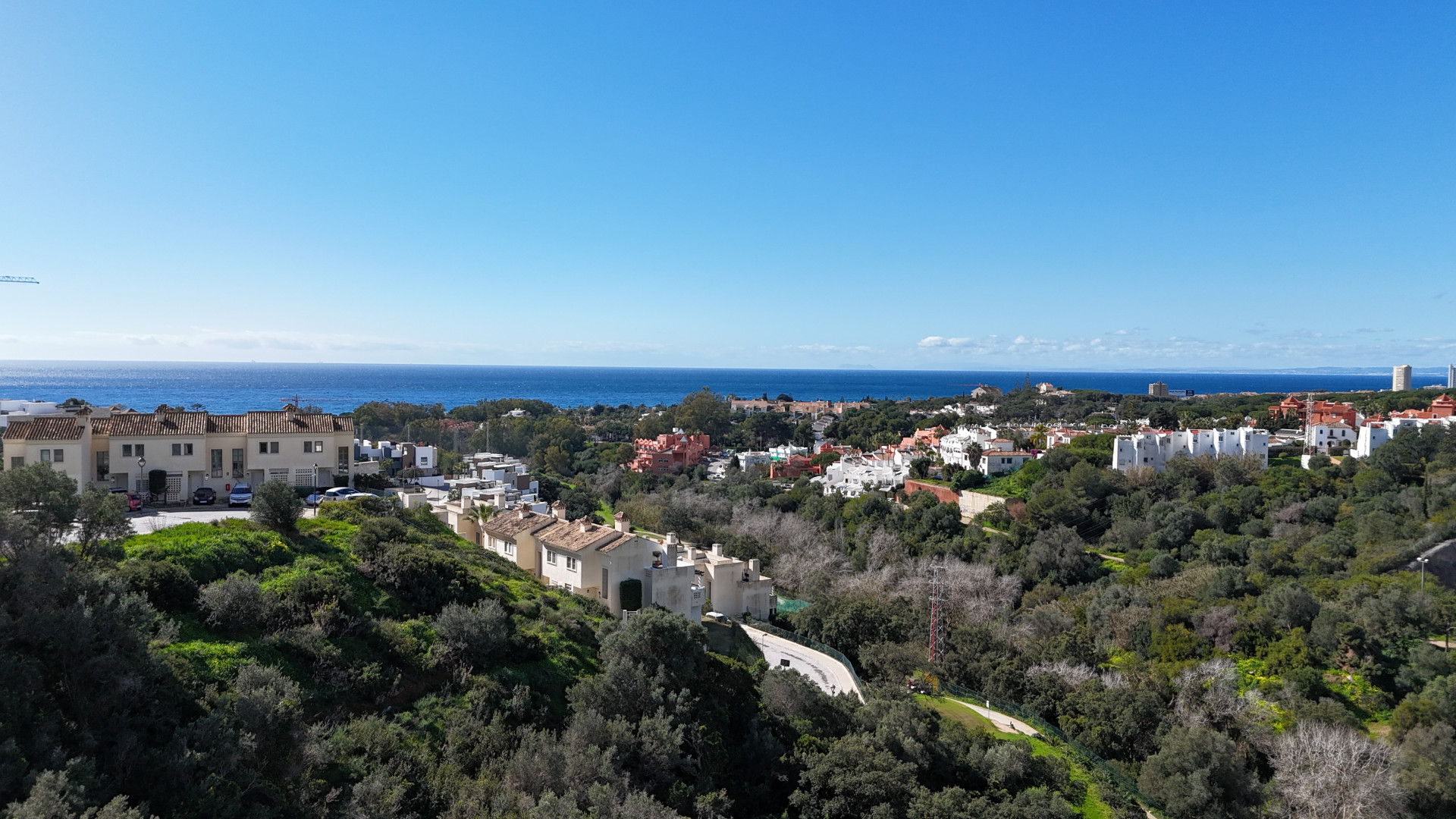 Casa de 5 Dormitorios en venta en Cabopino, Marbella