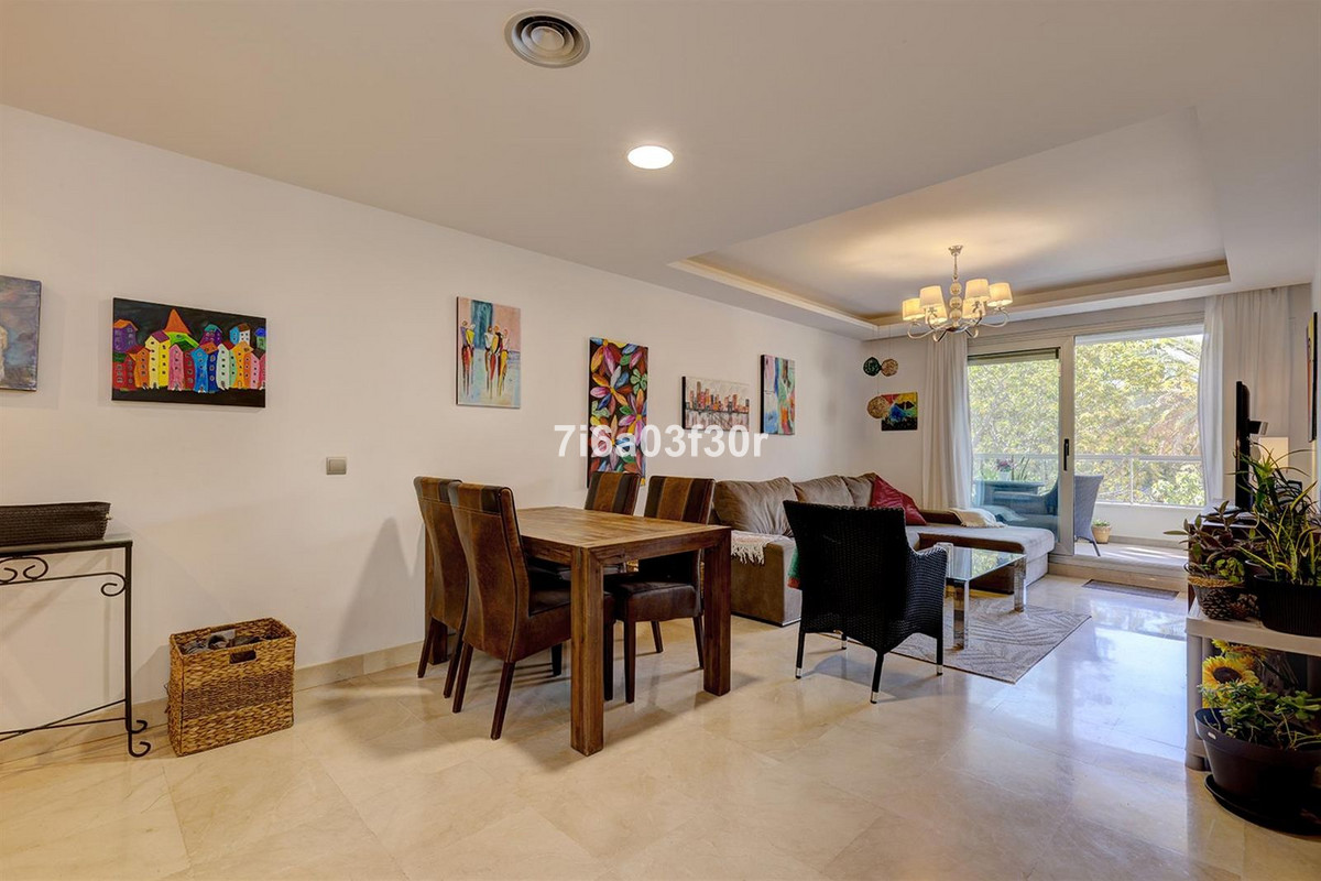 Piso de 3 Dormitorios en venta en Marbella