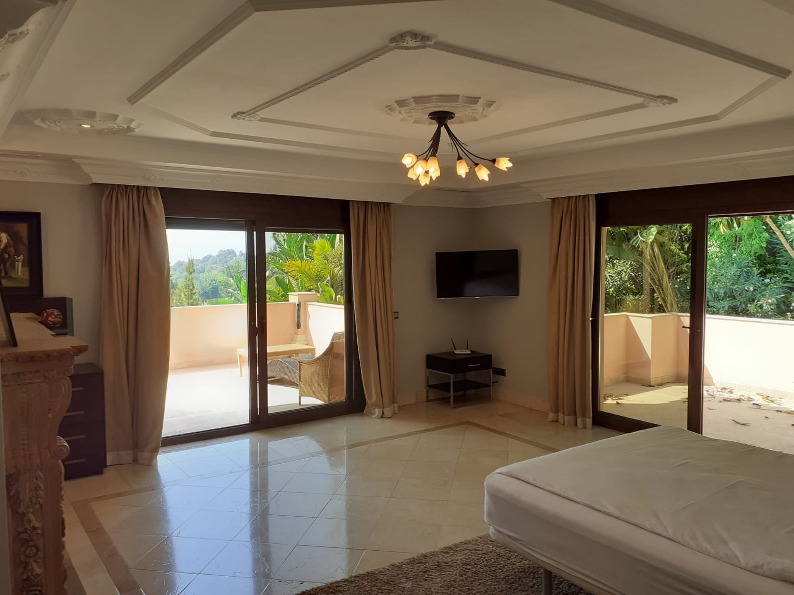 Casa de 4 Dormitorios y 4 Baños en venta en Estepona