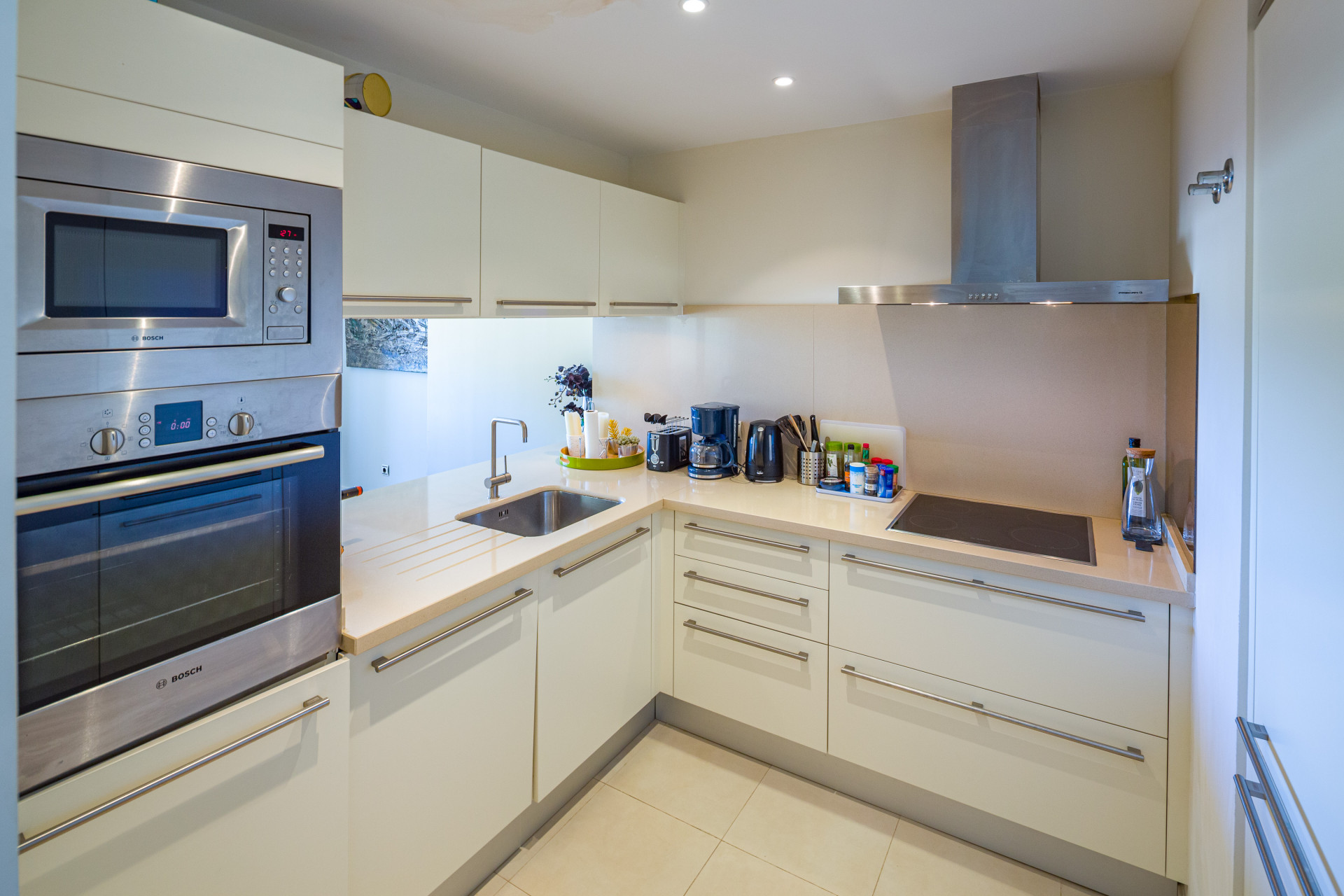 Casa Adosada de 2 Dormitorios en venta en Los Monteros, Marbella