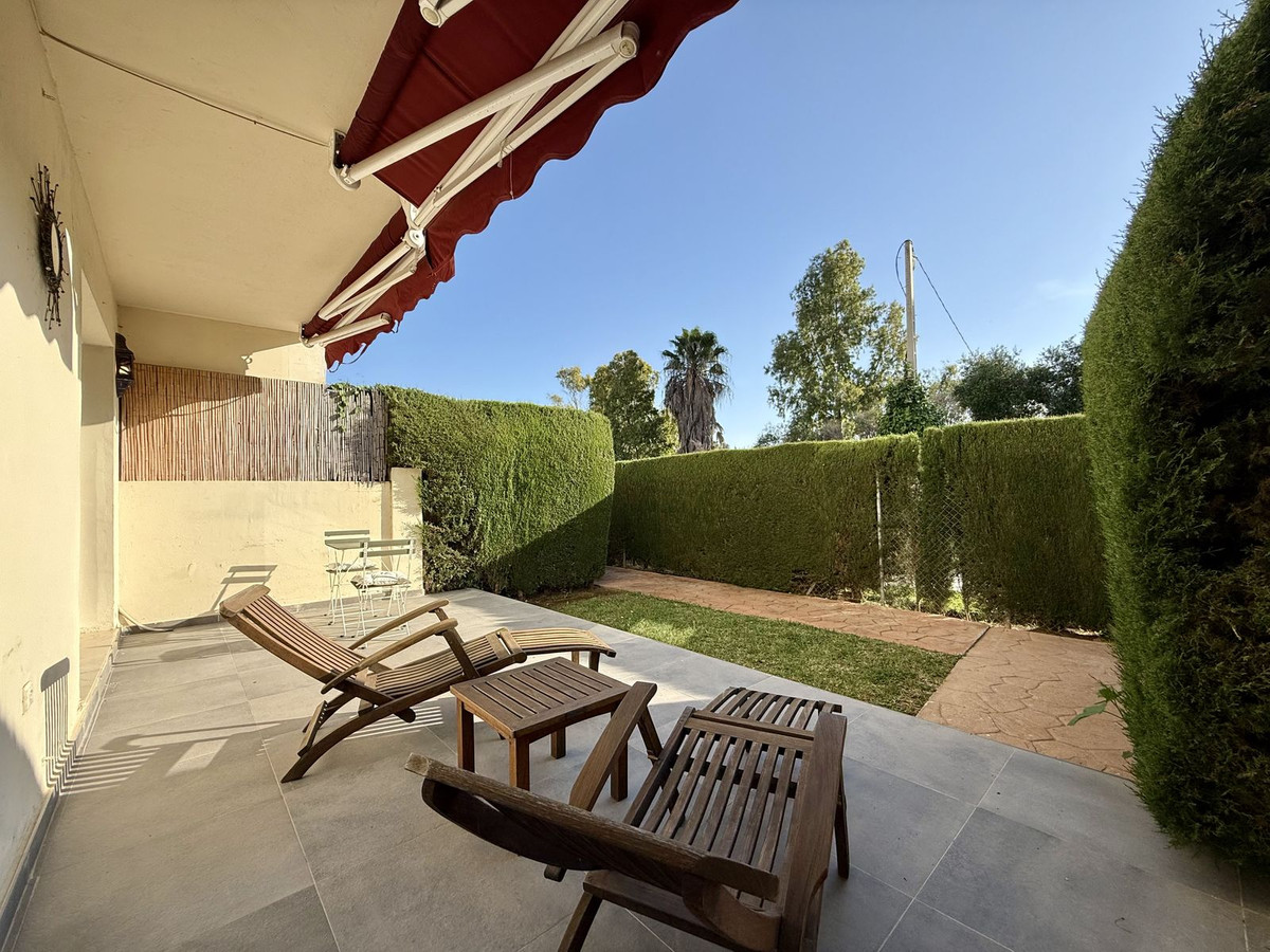 Casa Adosada de 3 Dormitorios y 2 Baños en alquiler vacacional en Nueva Andalucía, Marbella