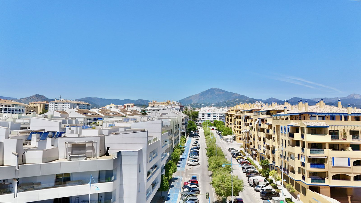 3 Bed - Penthouse for Sale in San Pedro de Alcántara