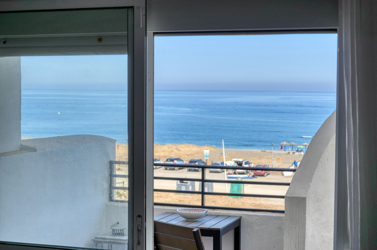 Ático de 2 Dormitorios y 1 Baño en venta en Manilva