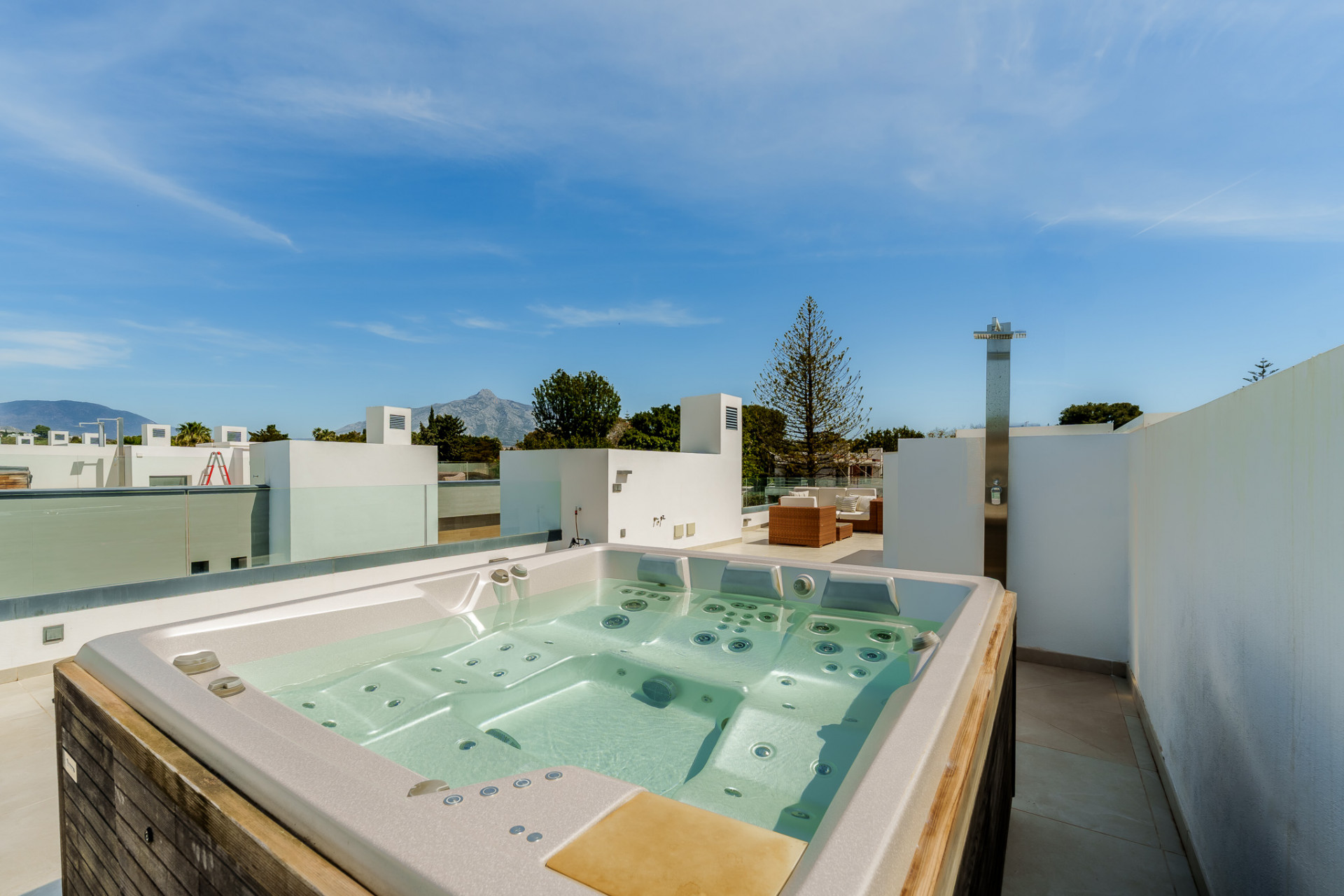 Casa de 5 Dormitorios en venta en Puerto Banús, Marbella
