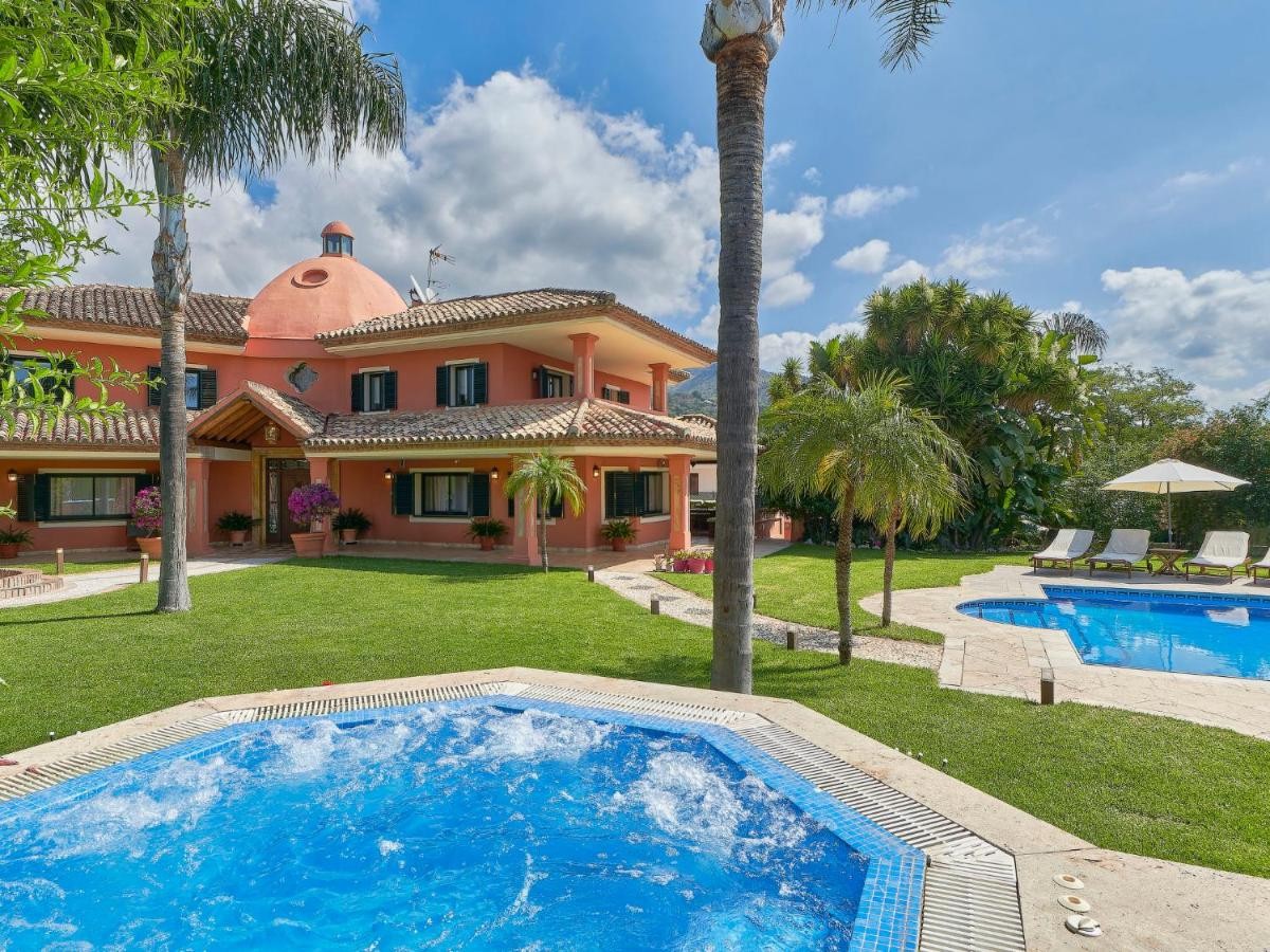 5 кровать Вилла для сдачи в Sierra Blanca, Marbella