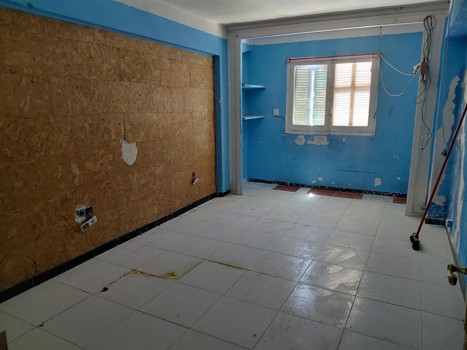 Piso de 3 Dormitorios y 1 Baño en venta en Llevant, Palma