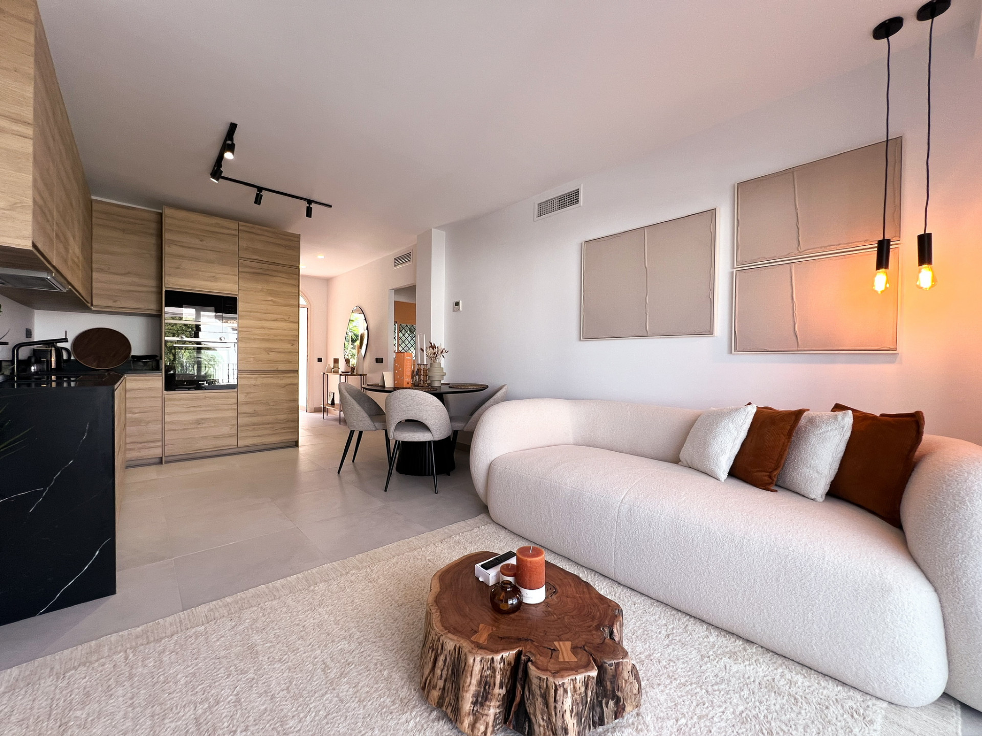 Ático de 3 Dormitorios en venta en Nueva Andalucía, Marbella
